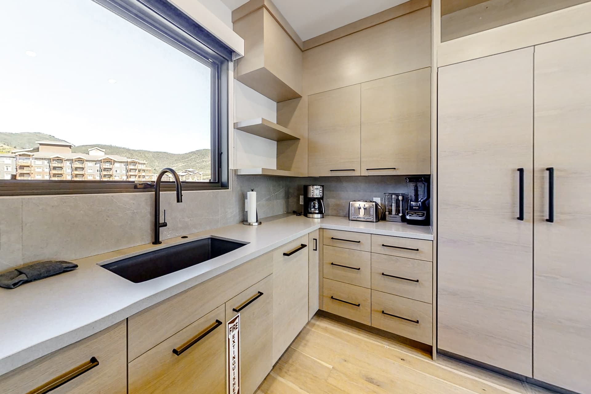 Ridgeline Oasis Place - Image 7