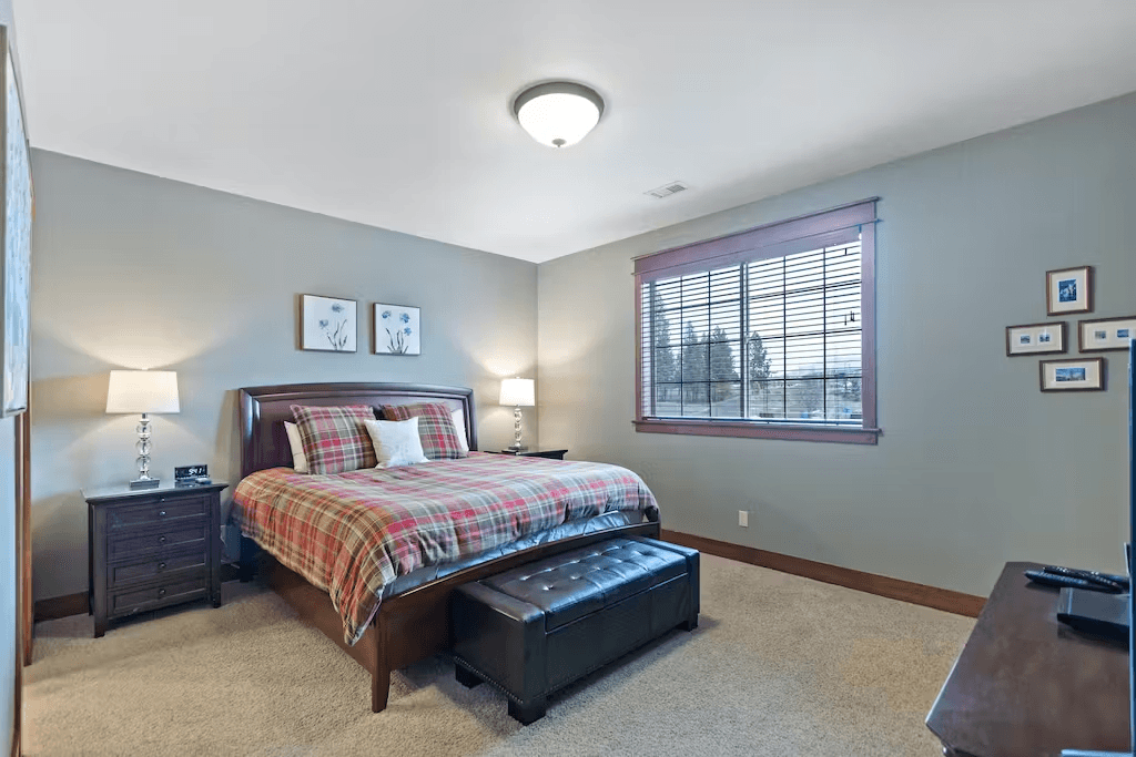 Fabulous Riverstone Retreat - Image 5