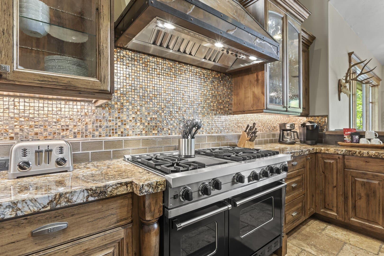 Benoit Lookout Estate - Image 11