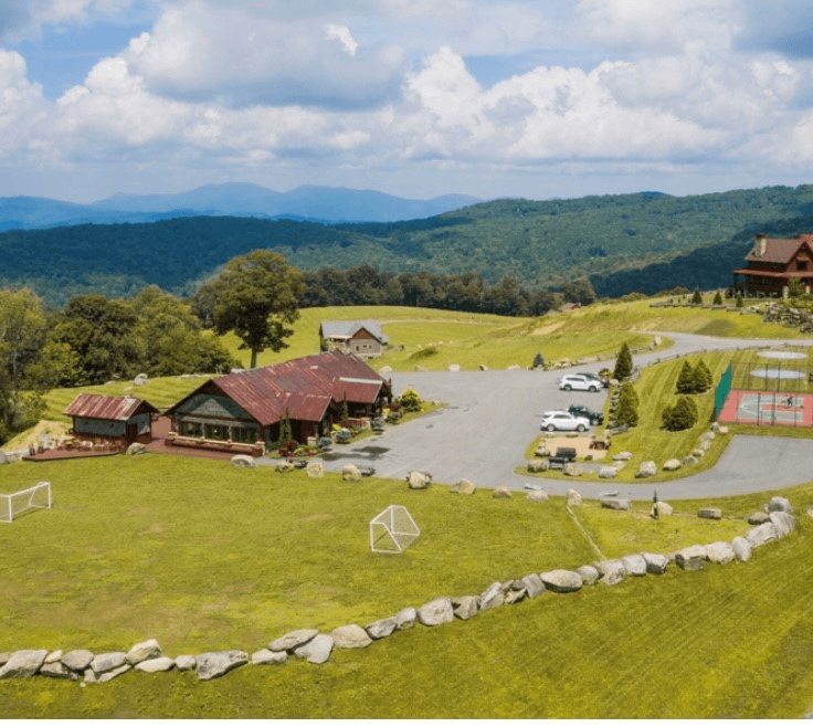 Black Bear Den - Image 2