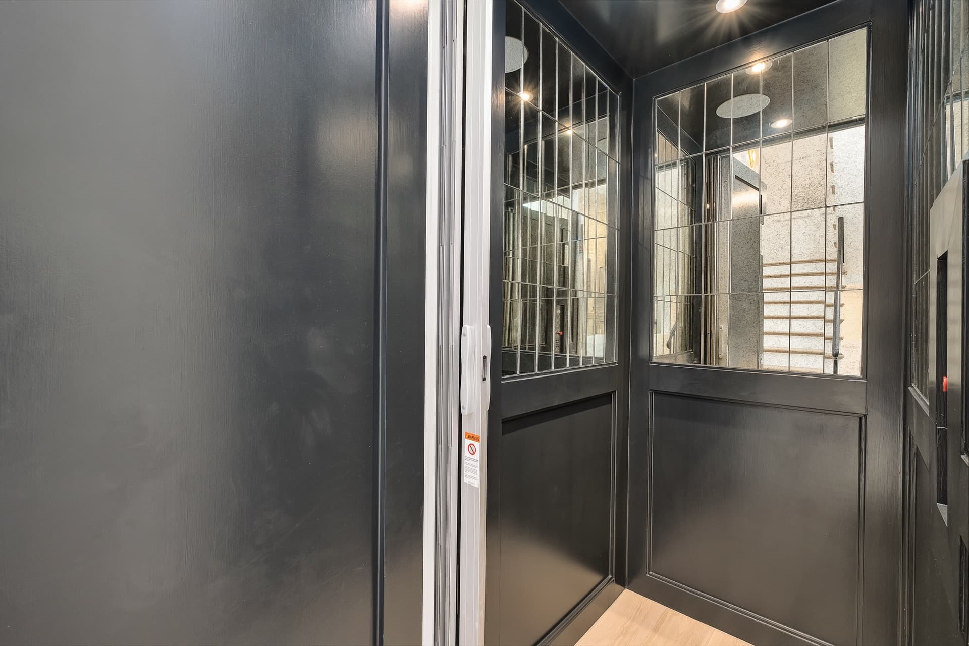 Grayt Joy - Image 24