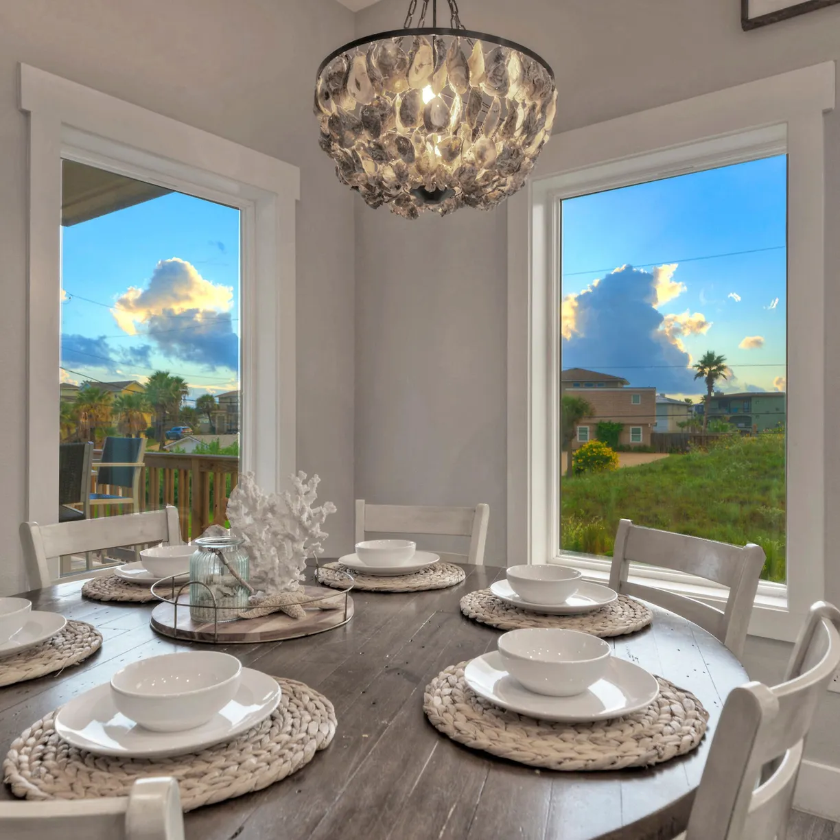 Wild Horse House - Image 14