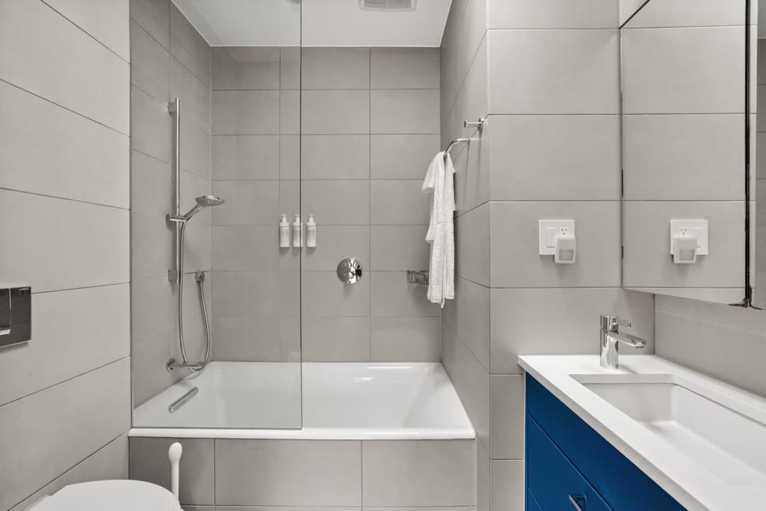 Gates Grove - Image 66