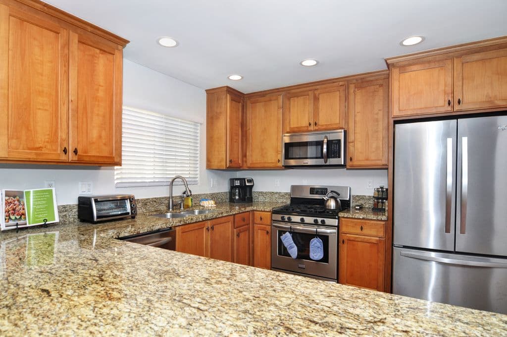 Balboa Peninsula Retreat - Image 4