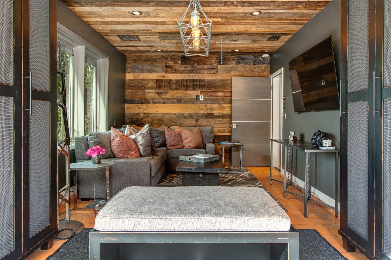 Powder Watch - Image 42