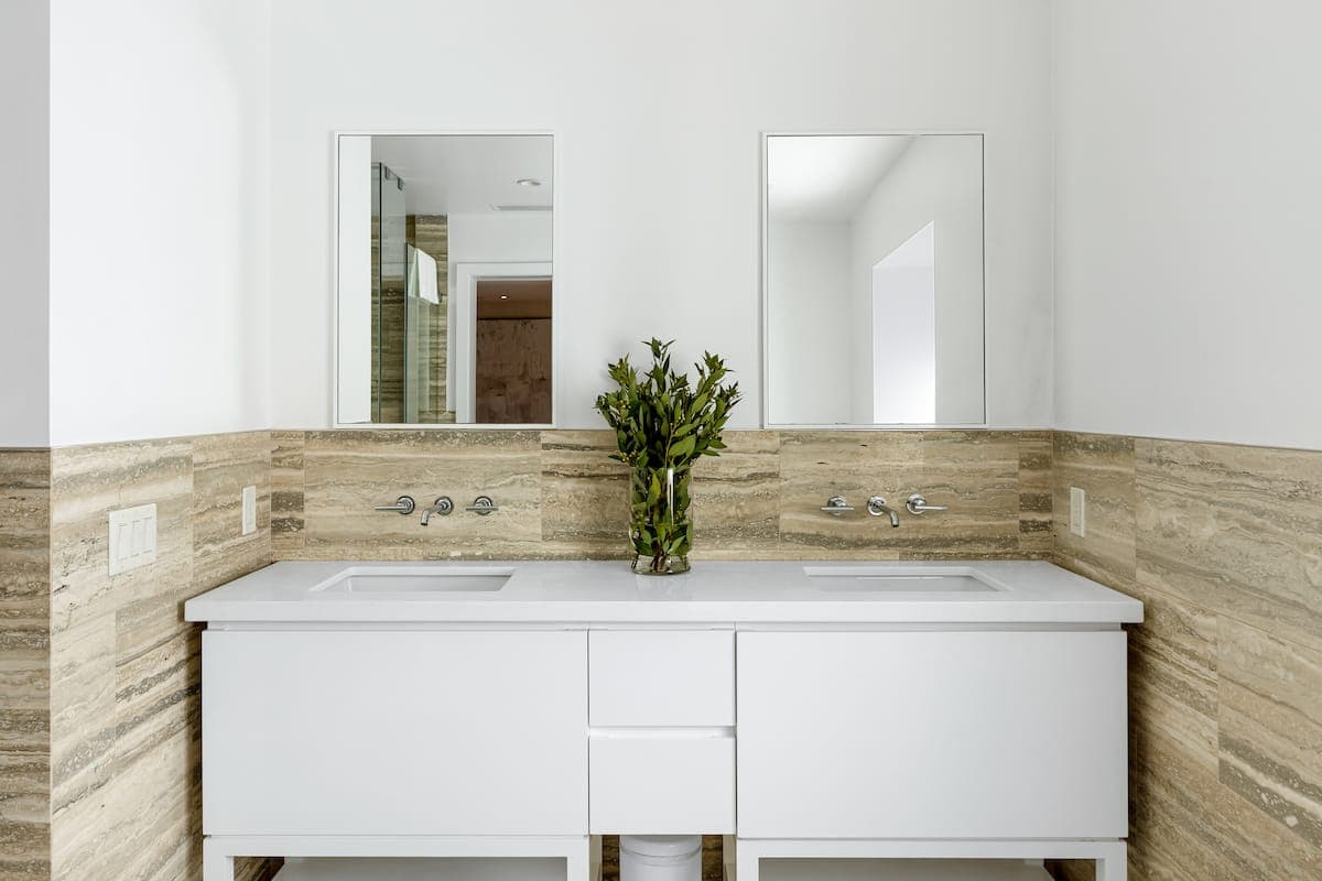 Skyline Chalet - Image 22