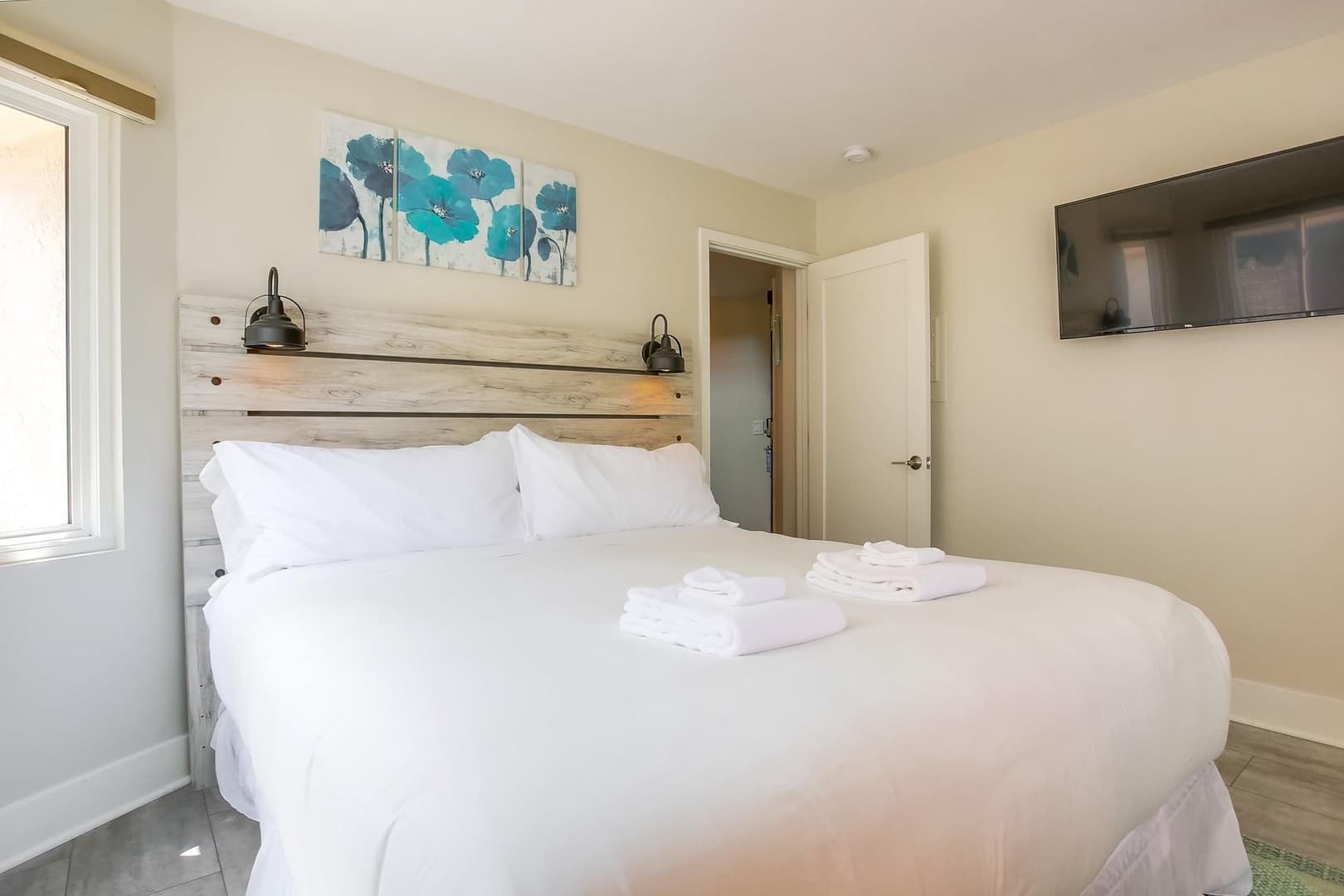 Ocean Watch Home - Image 14