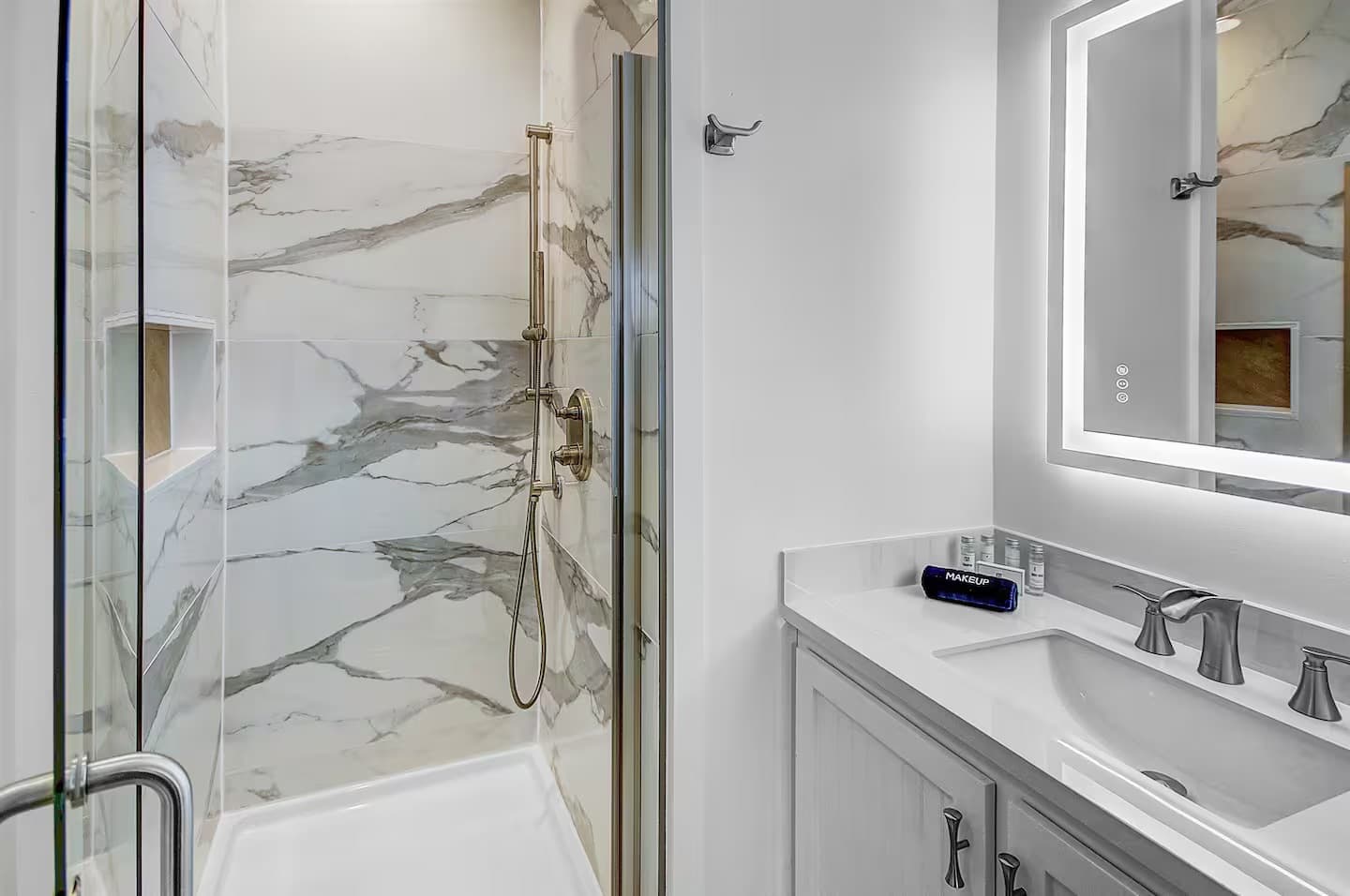 Sandstone - Image 19