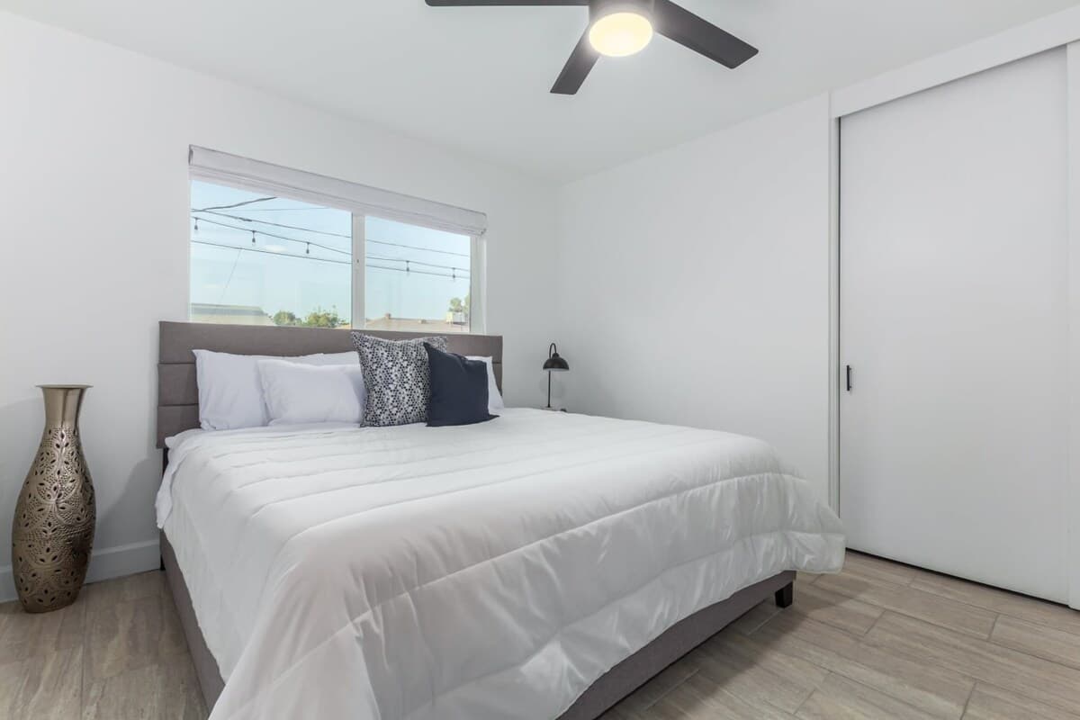 Crown Azul Retreat - Image 12