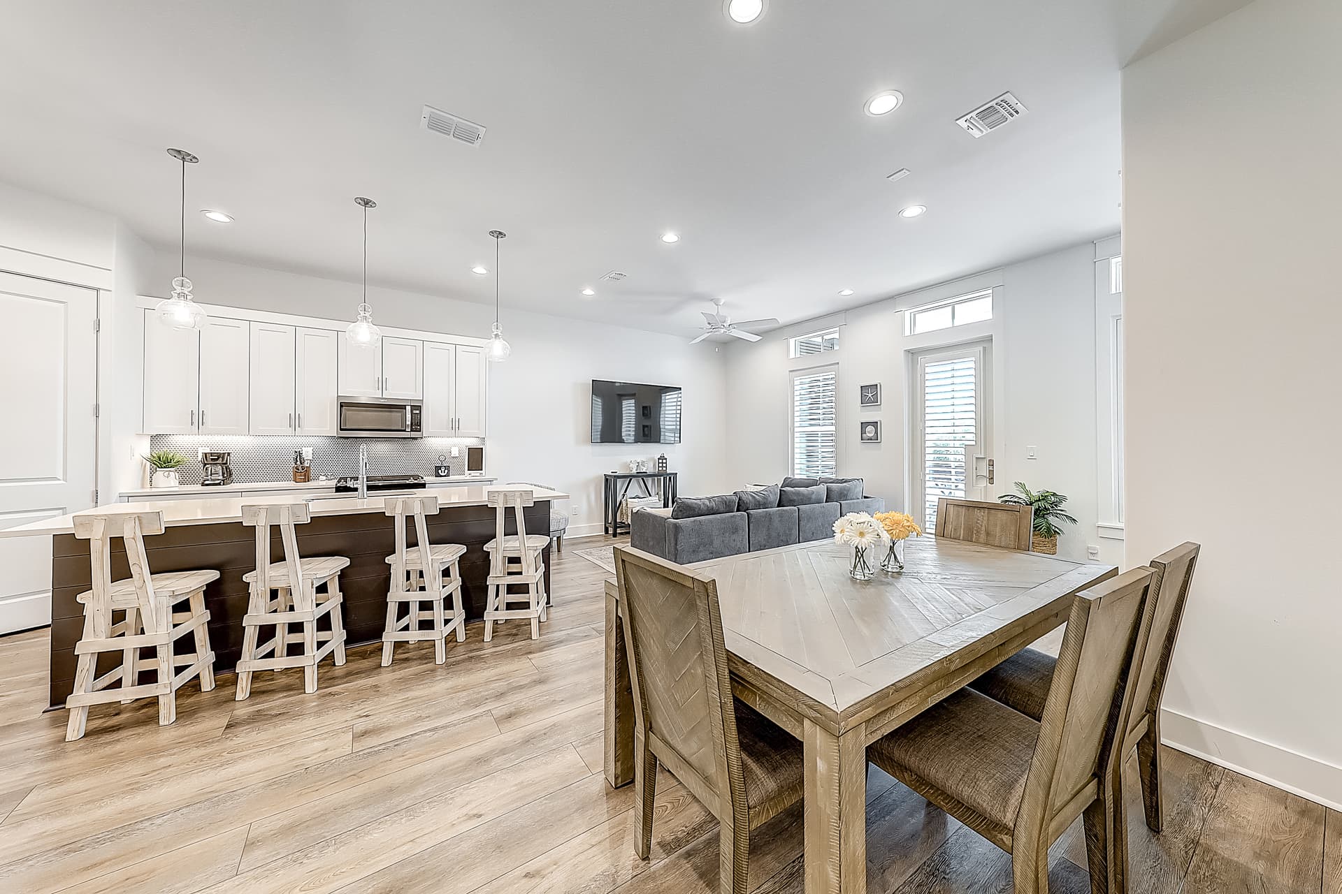 Driftwood Cottage - Image 3