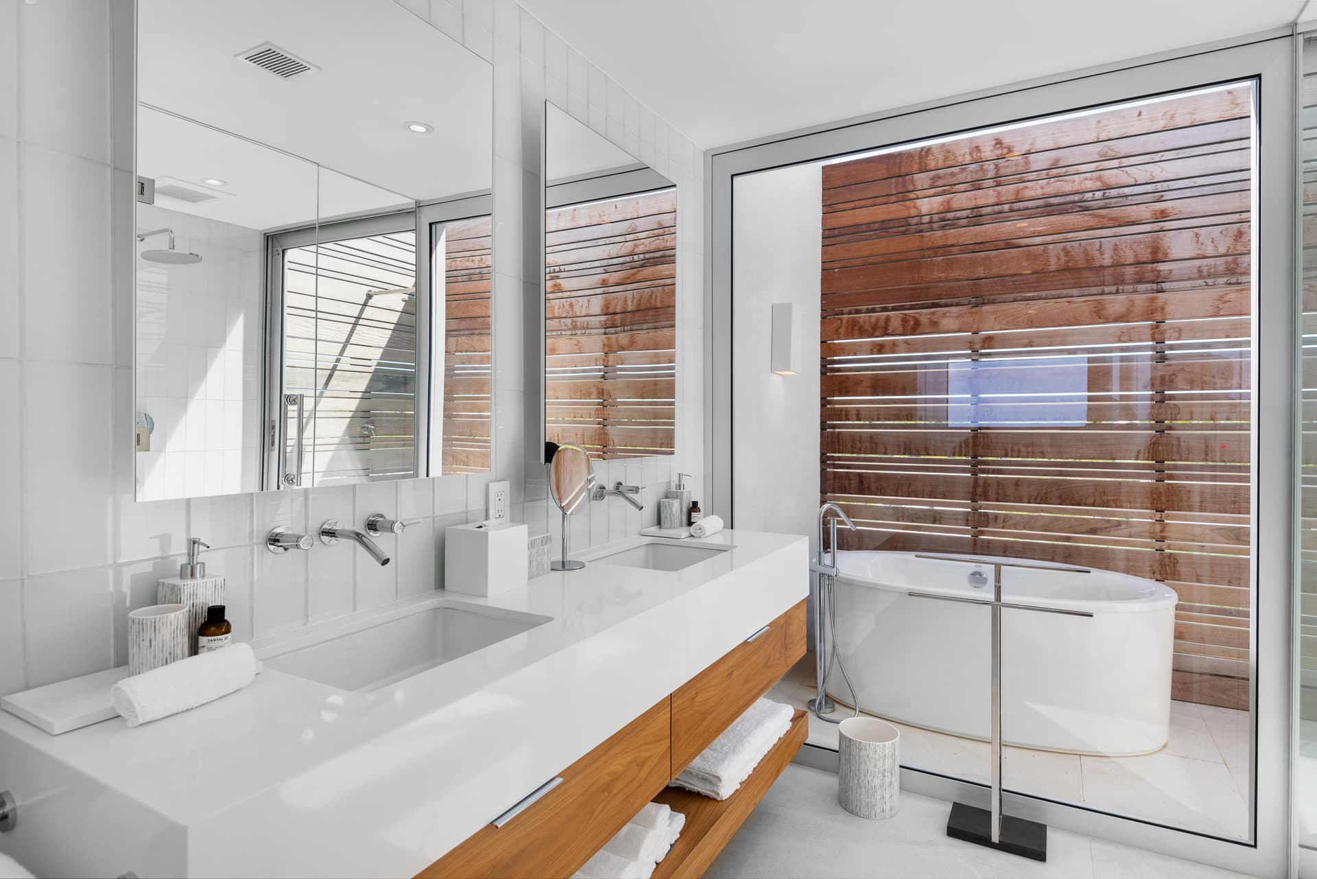 Grace Bay Four Bedroom Oceanview - Image 9