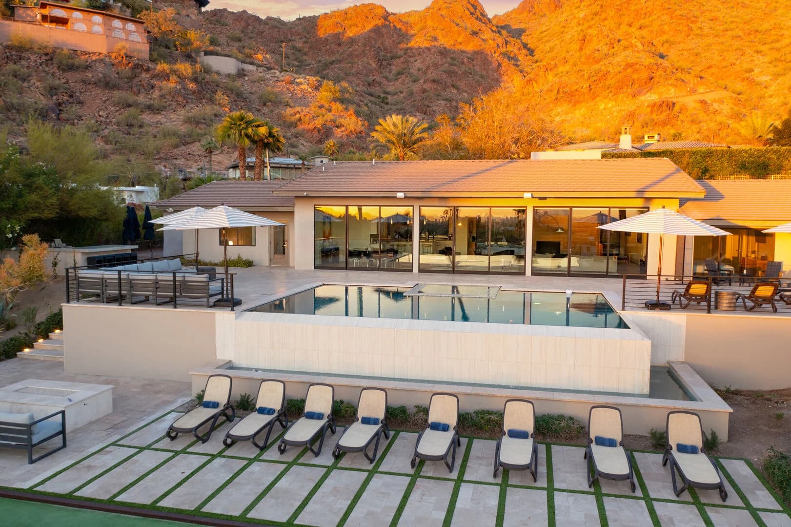 The Harlow - Image 20