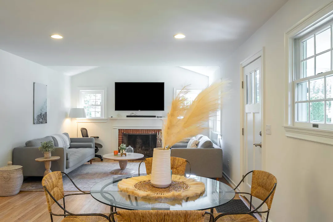 Driftwood Home - Image 5