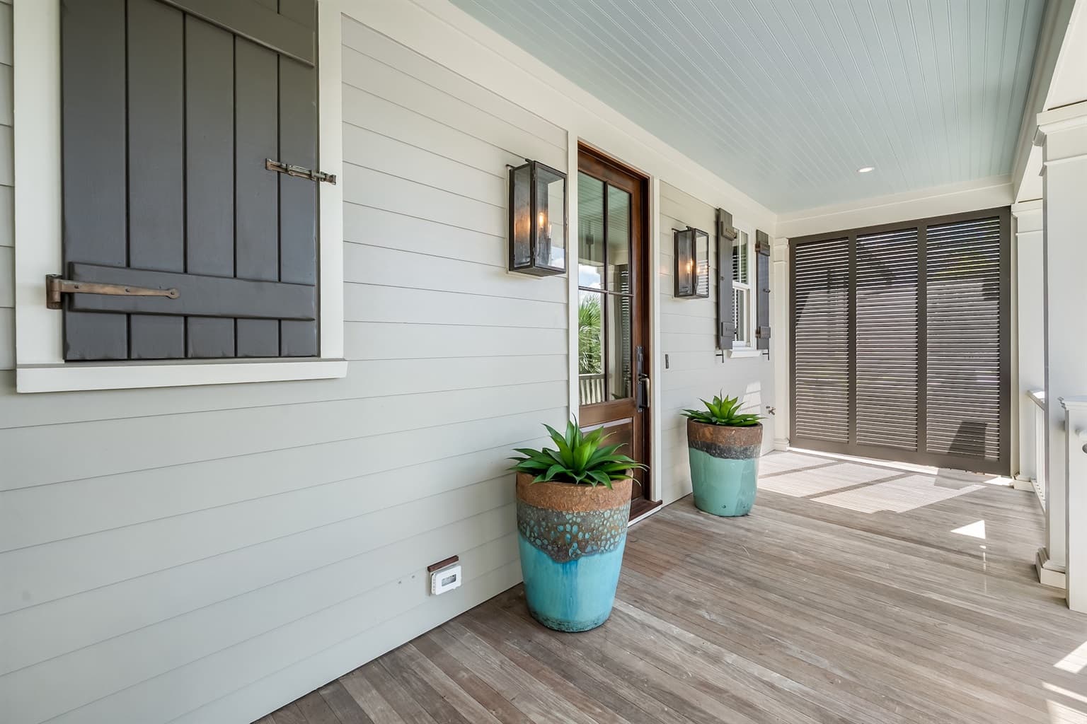 Beach Shelter - Image 86