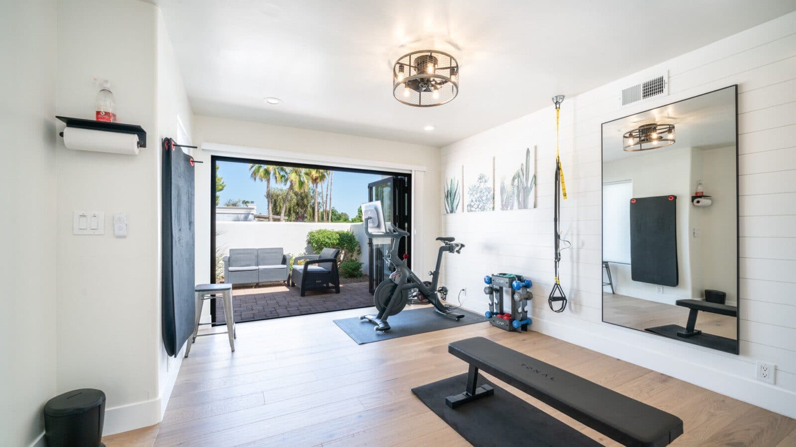 Spontaneous Desert Retreat - Image 5