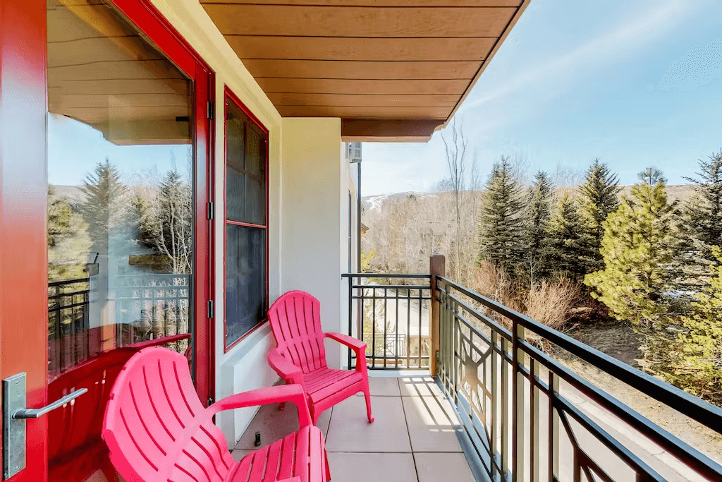 Elkhorn Springs Getaway - Image 4