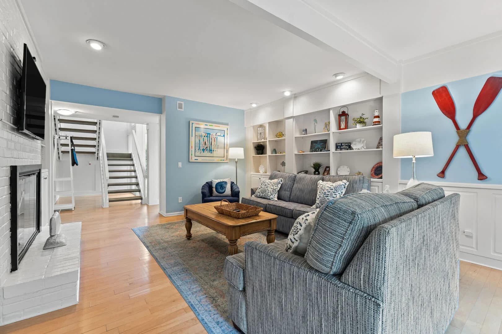 Tropical Retreat - Image 16