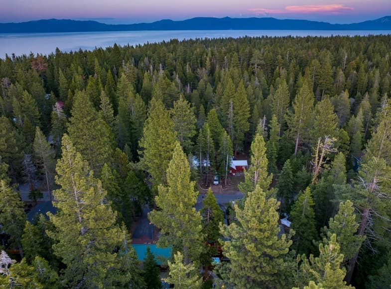 Washoe Chalet - Image 3