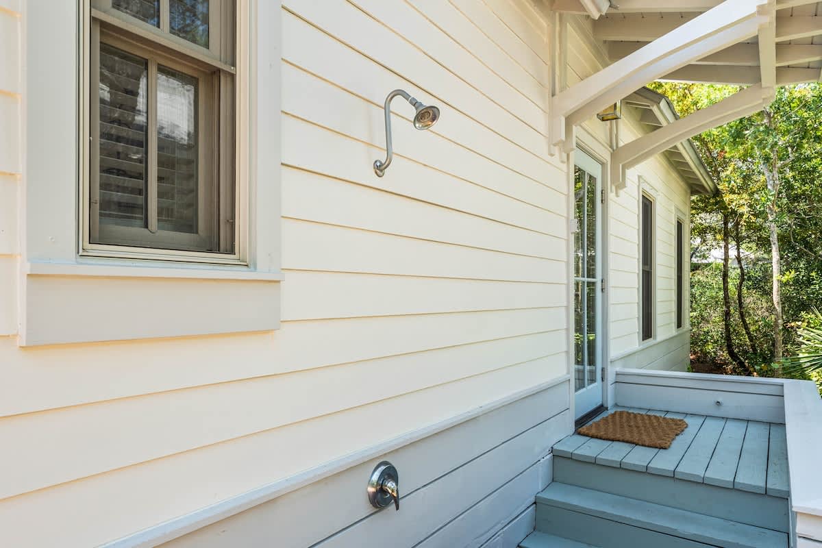 Story House - Image 25