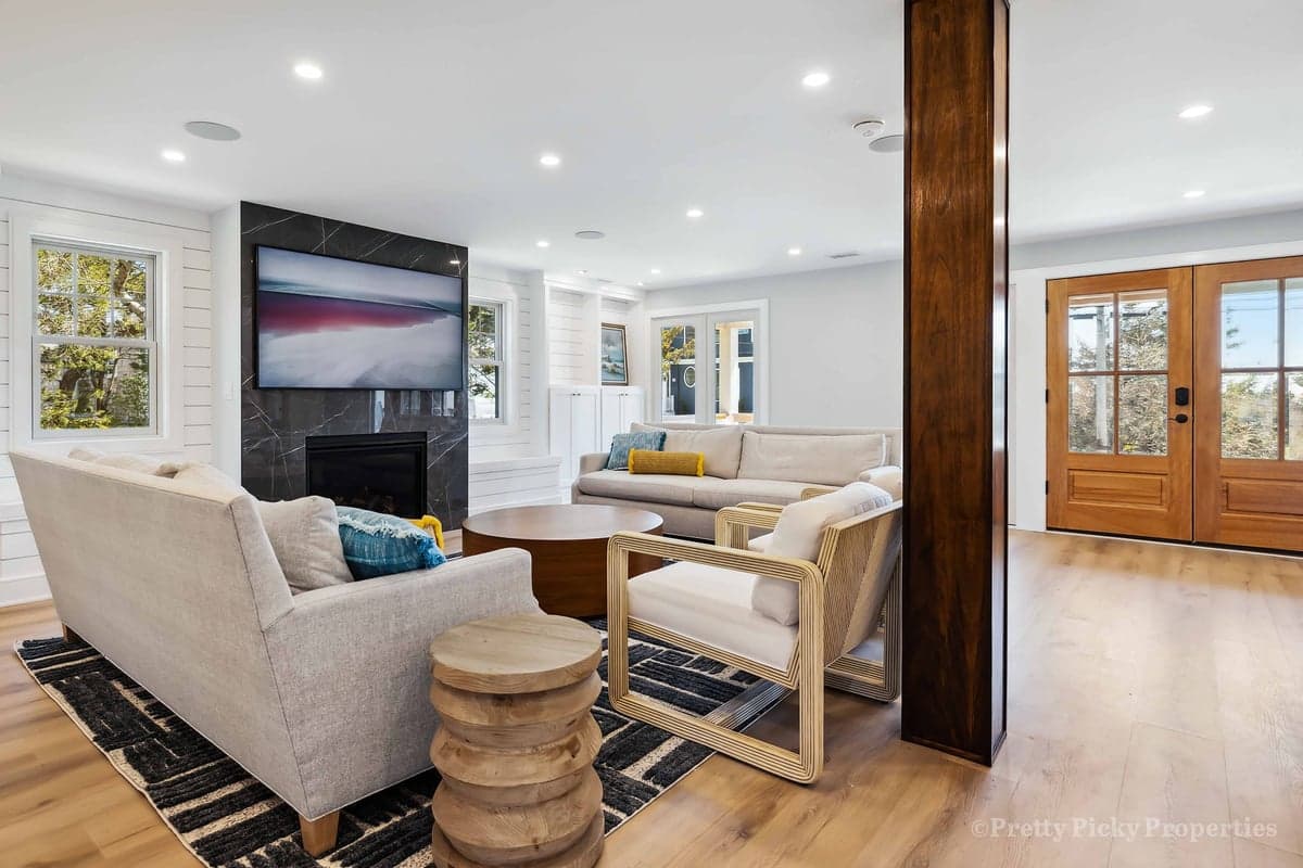 Lewis Bay Lookout - Image 6