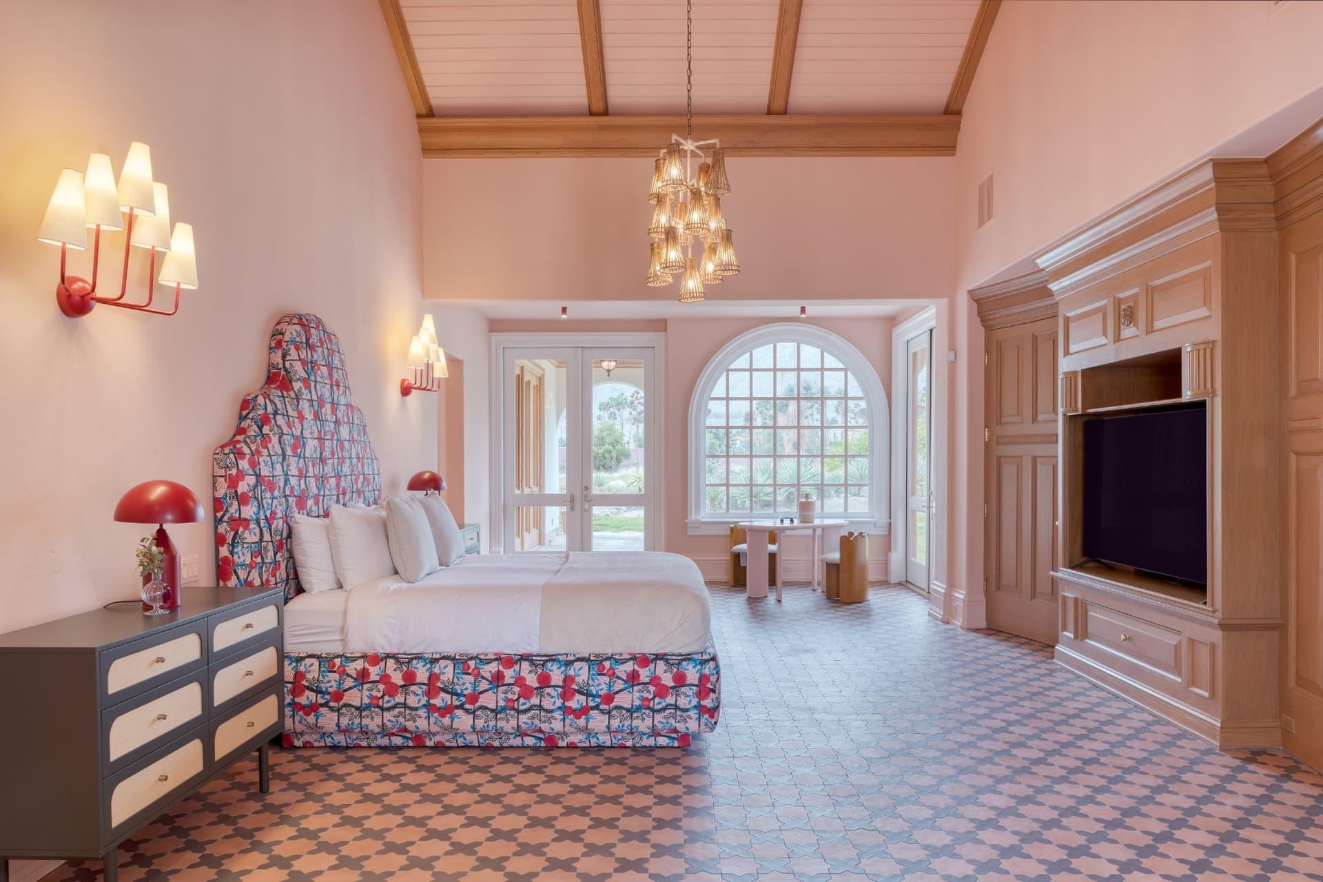 Pond Estate - Image 38