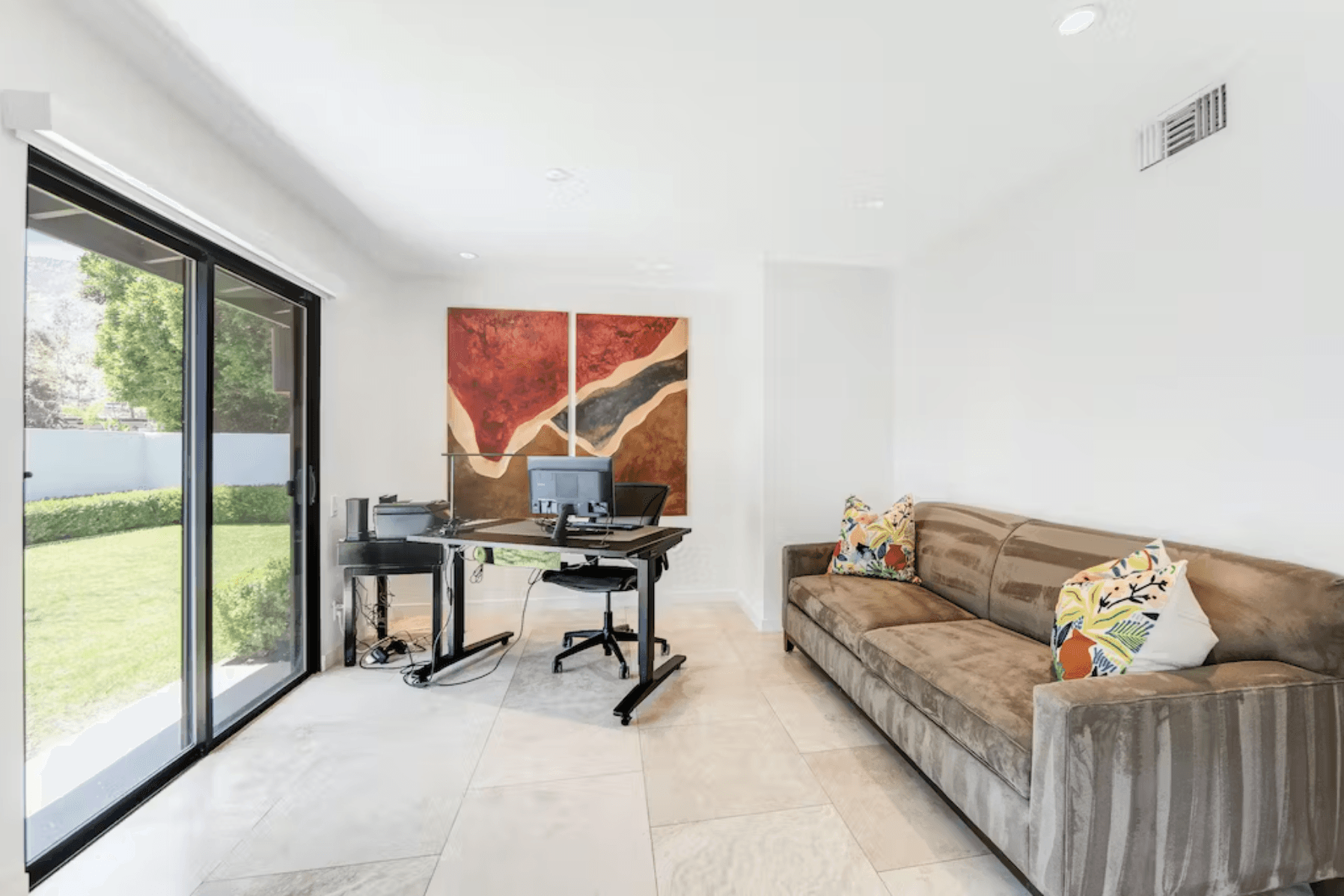 Sunsets on Sierra Home - Image 16