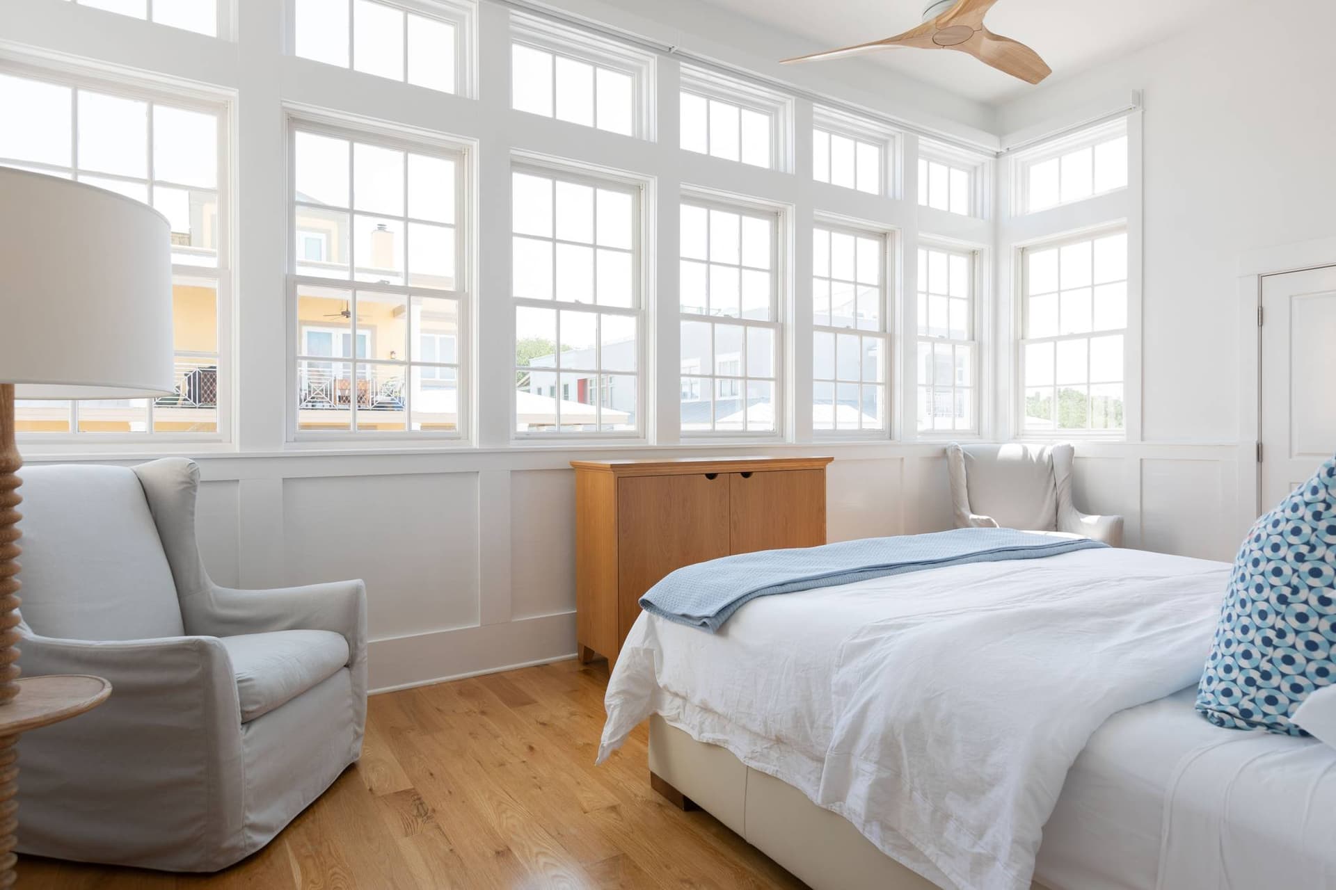 Center Stage - Image 24