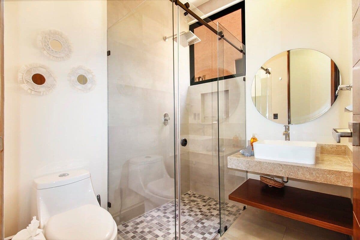 Bright Serenity Escape - Image 12