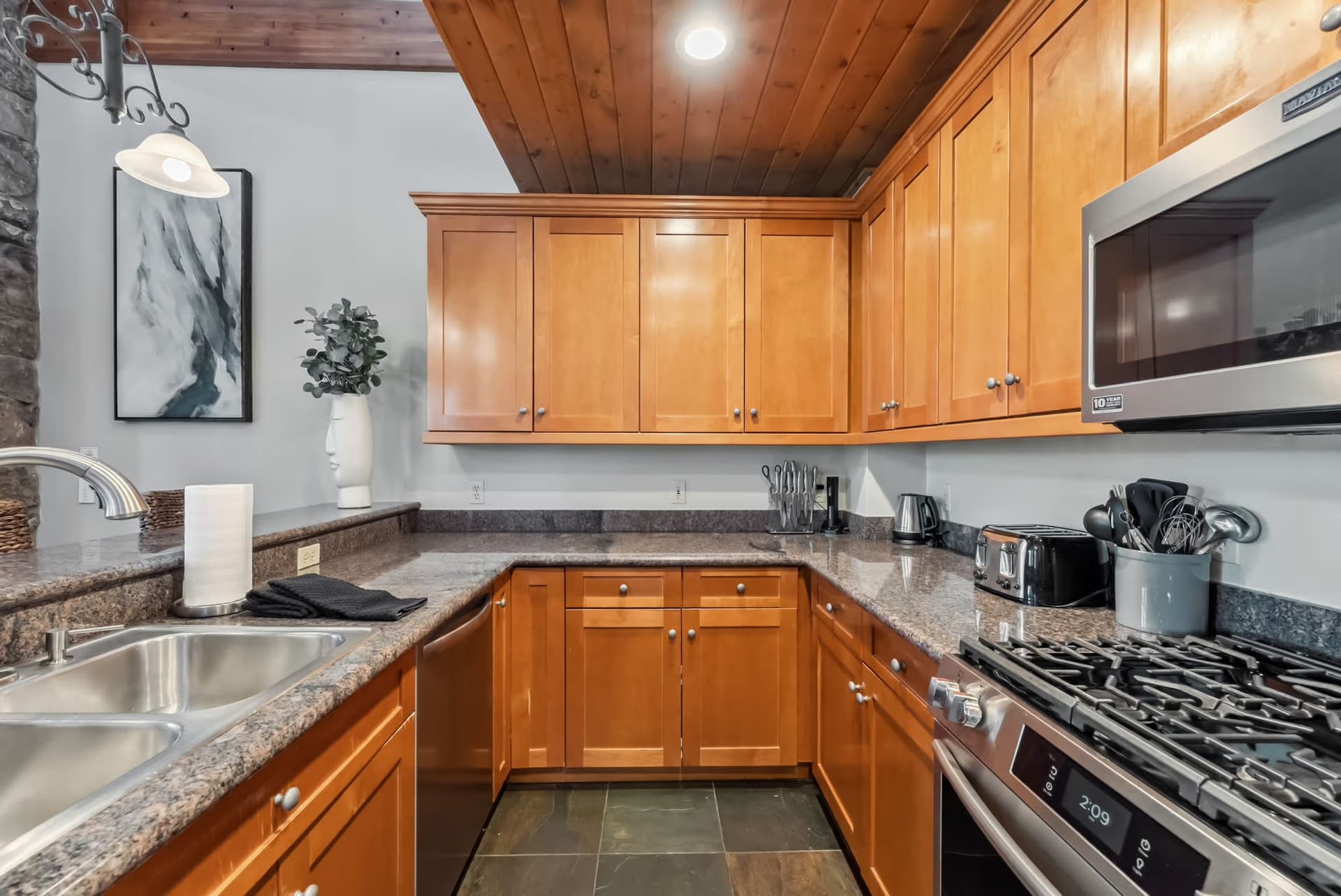 Frosted Ridge - Image 6