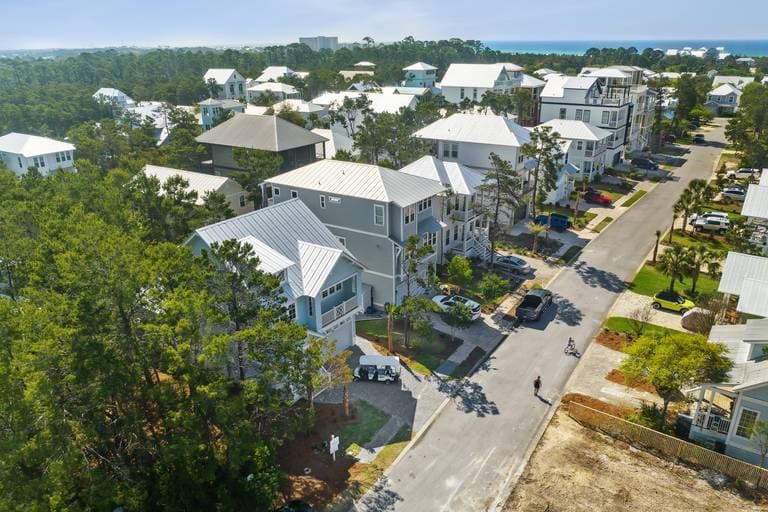 Harlie's House - Image 3