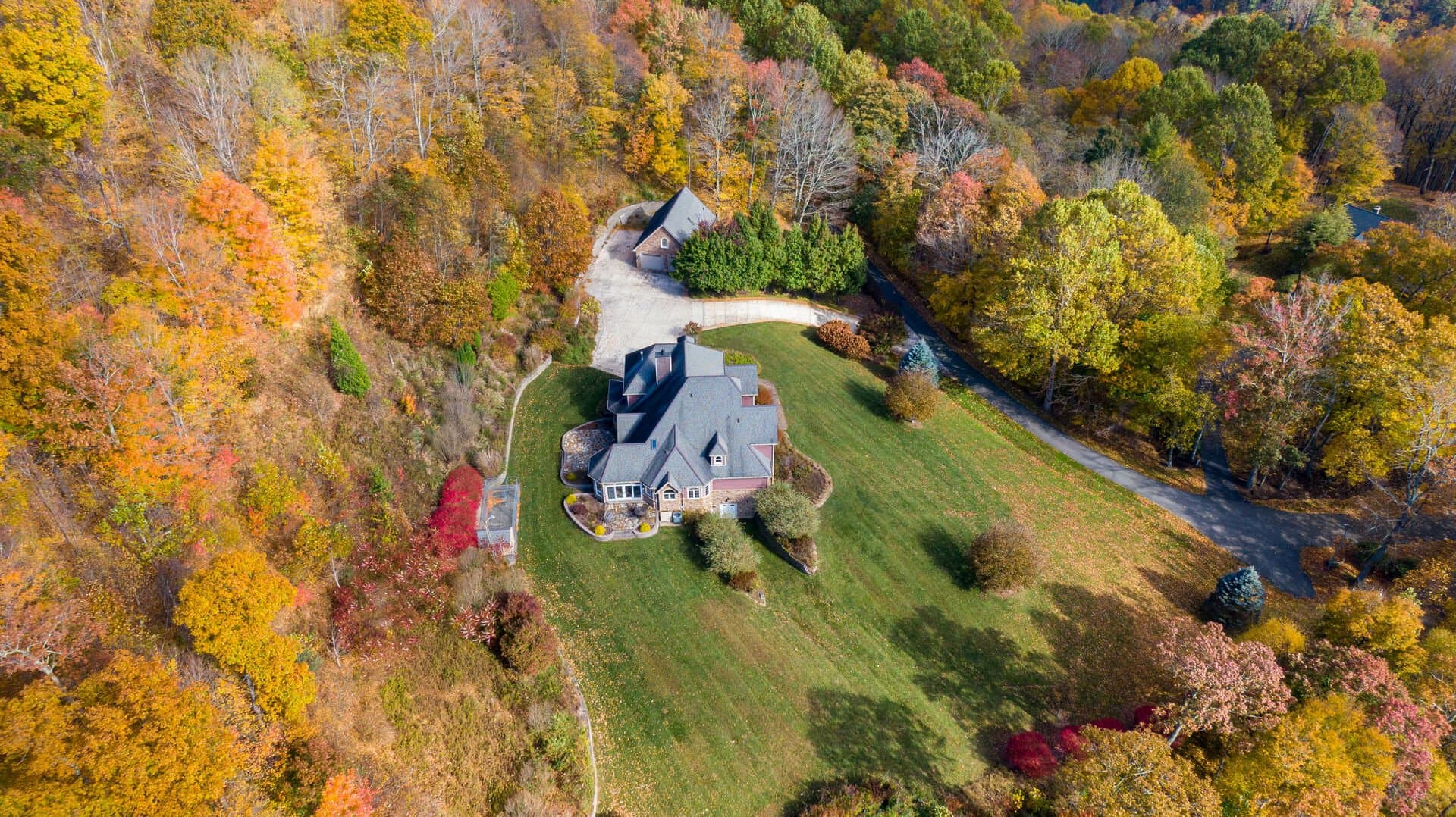 Boone Gem - Image 45