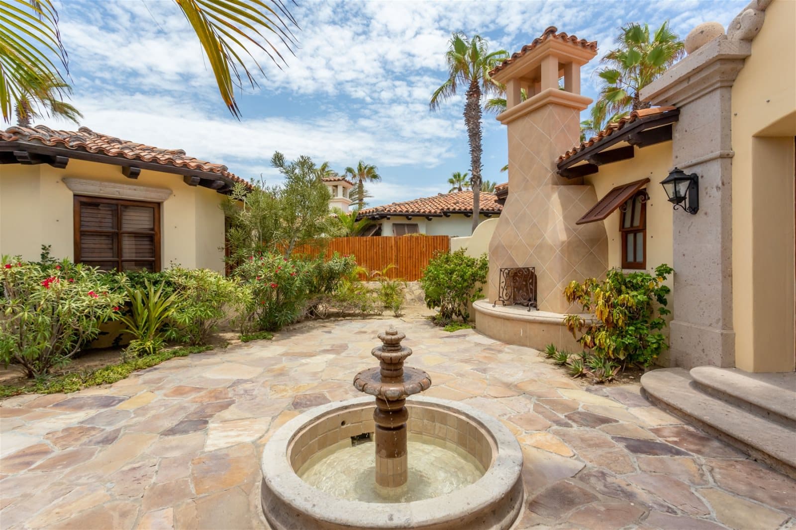 Anika House - Image 17