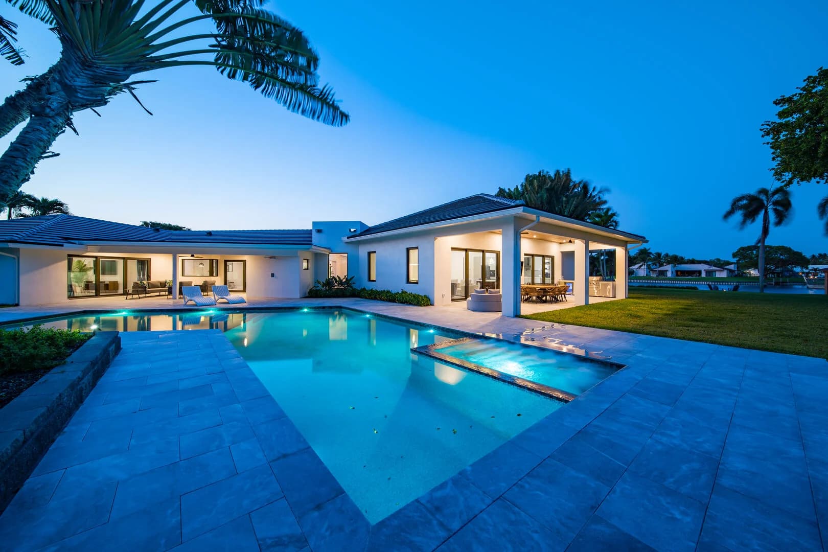 Waters Edge #906 - Image 48