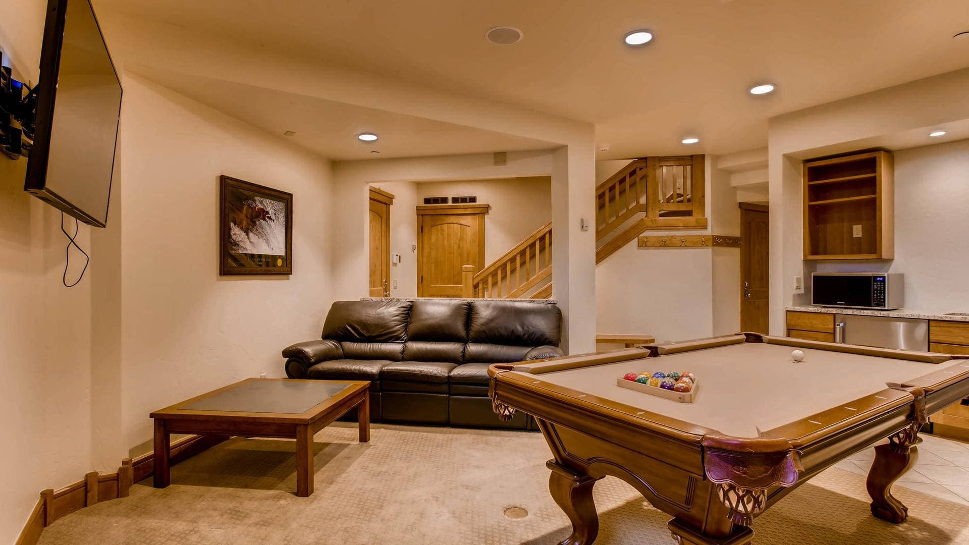 Timber Trail Lodge - Image 11