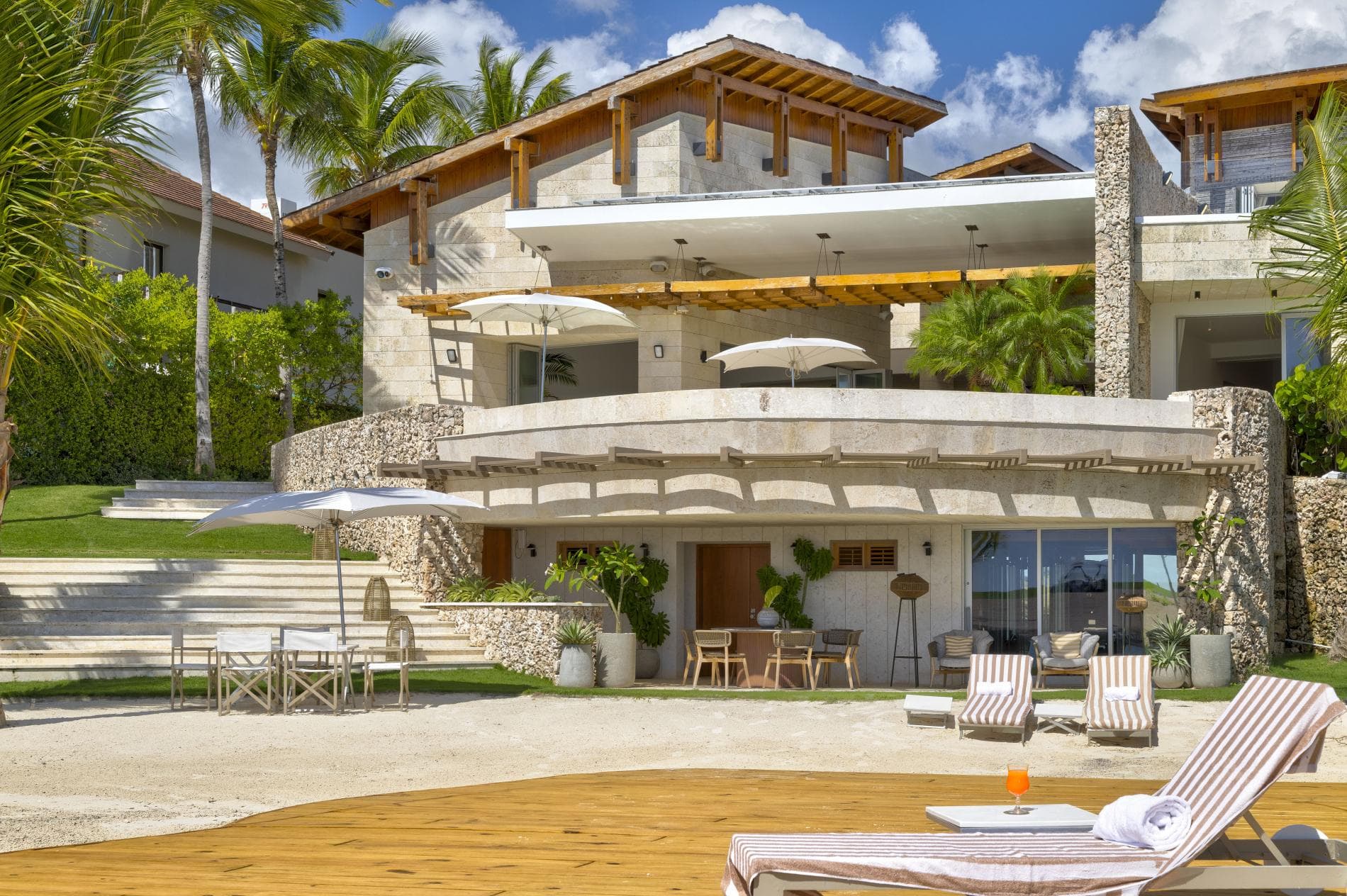 Oceania #47 - Image 1