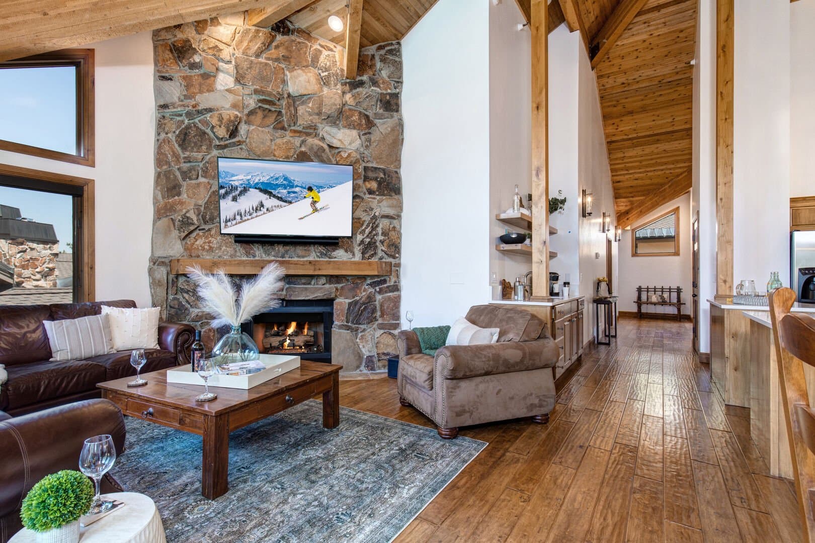 Ontario Lodge - Image 2