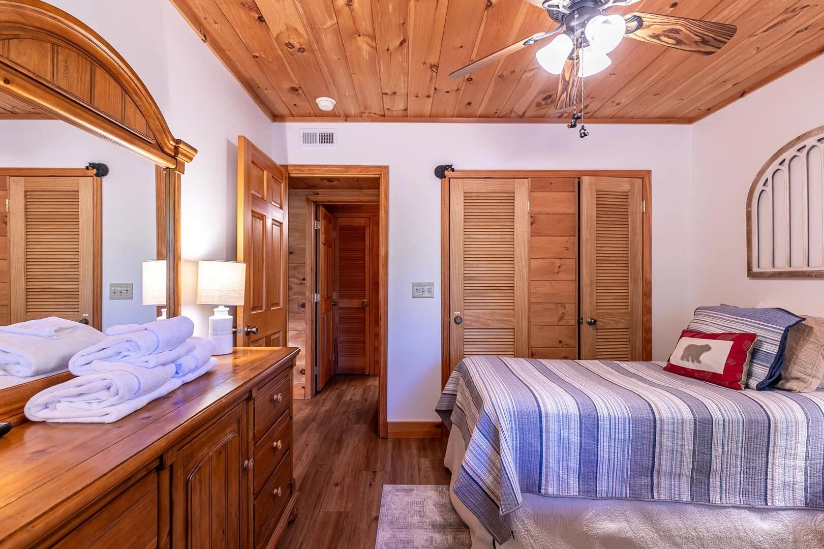 Mountain Time Home - Image 24