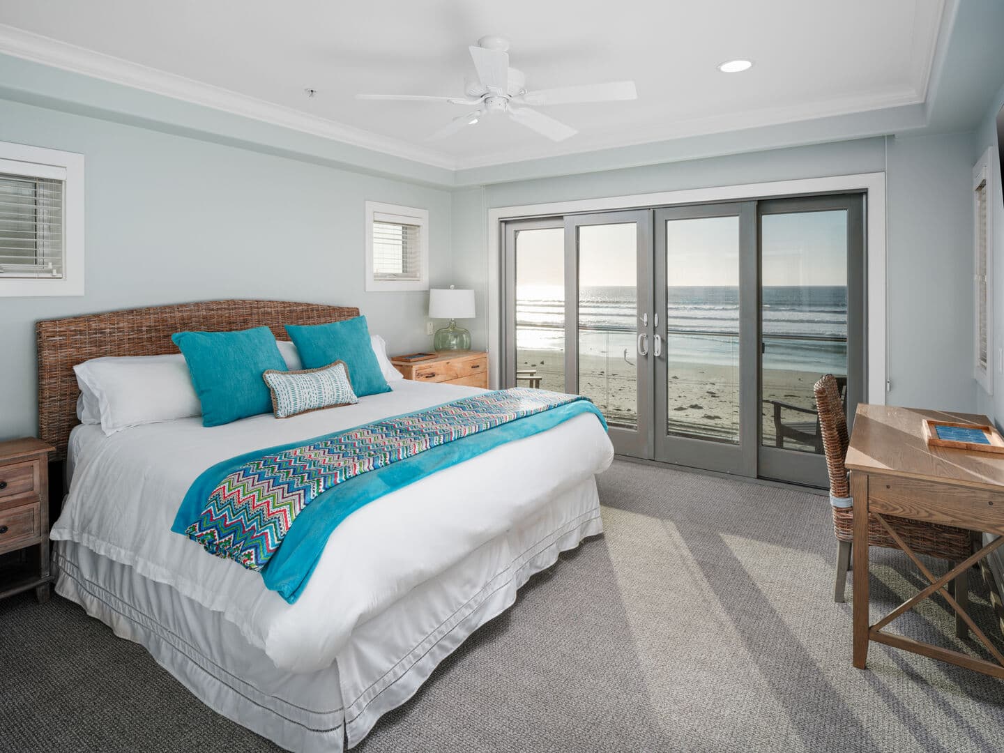 Oceanfront San Juan Penthouse - Image 9