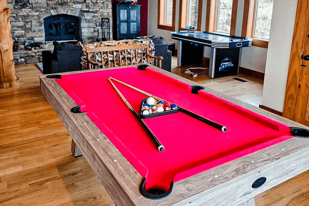 Two Bears - Image 35