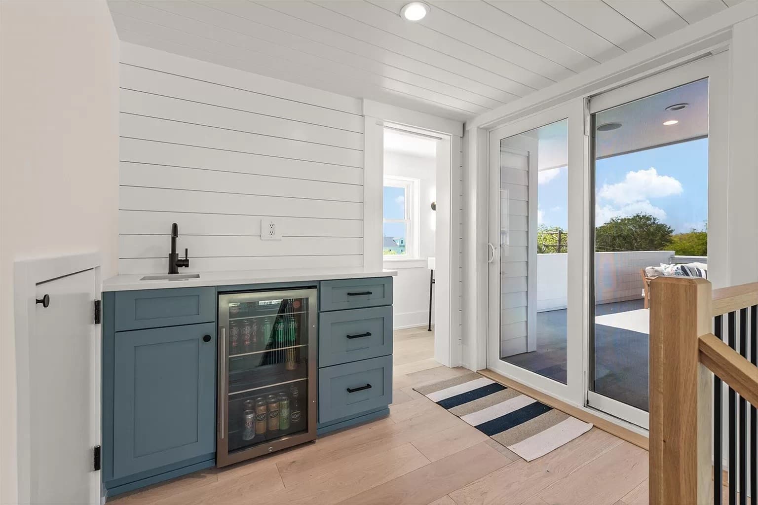 Amalfi Palms Getaway - Image 55