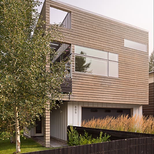 Yellow Mules Home - Image 1