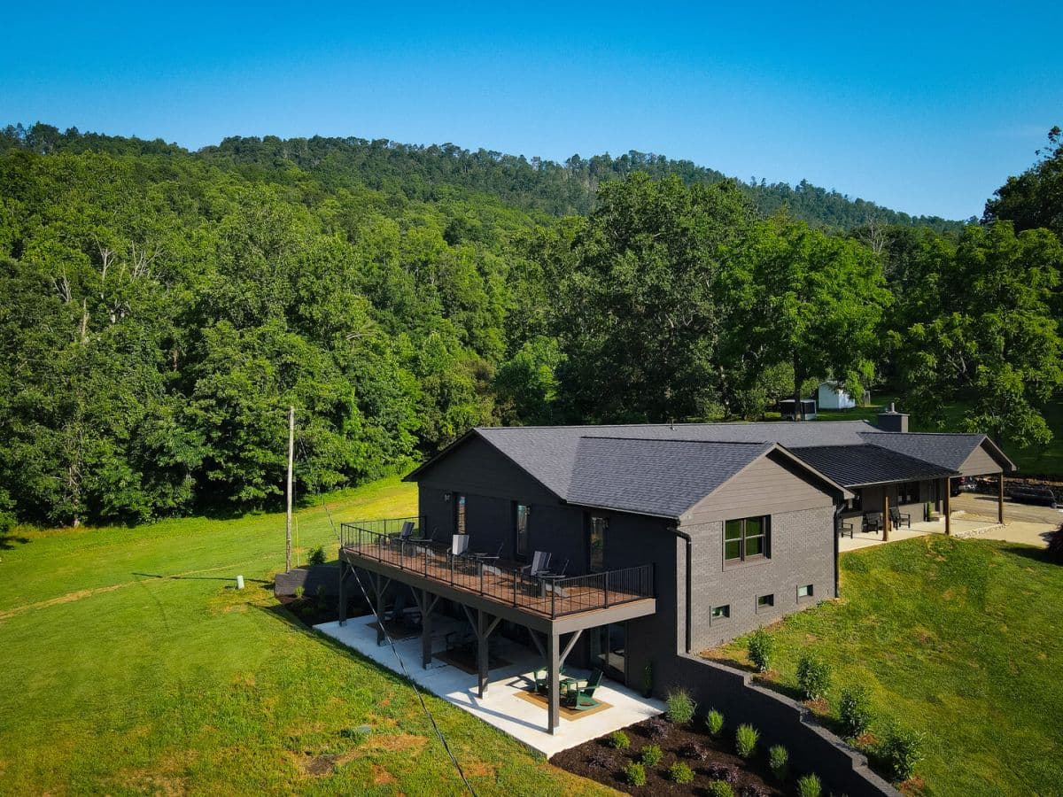 The Huntly Estate - Image 49