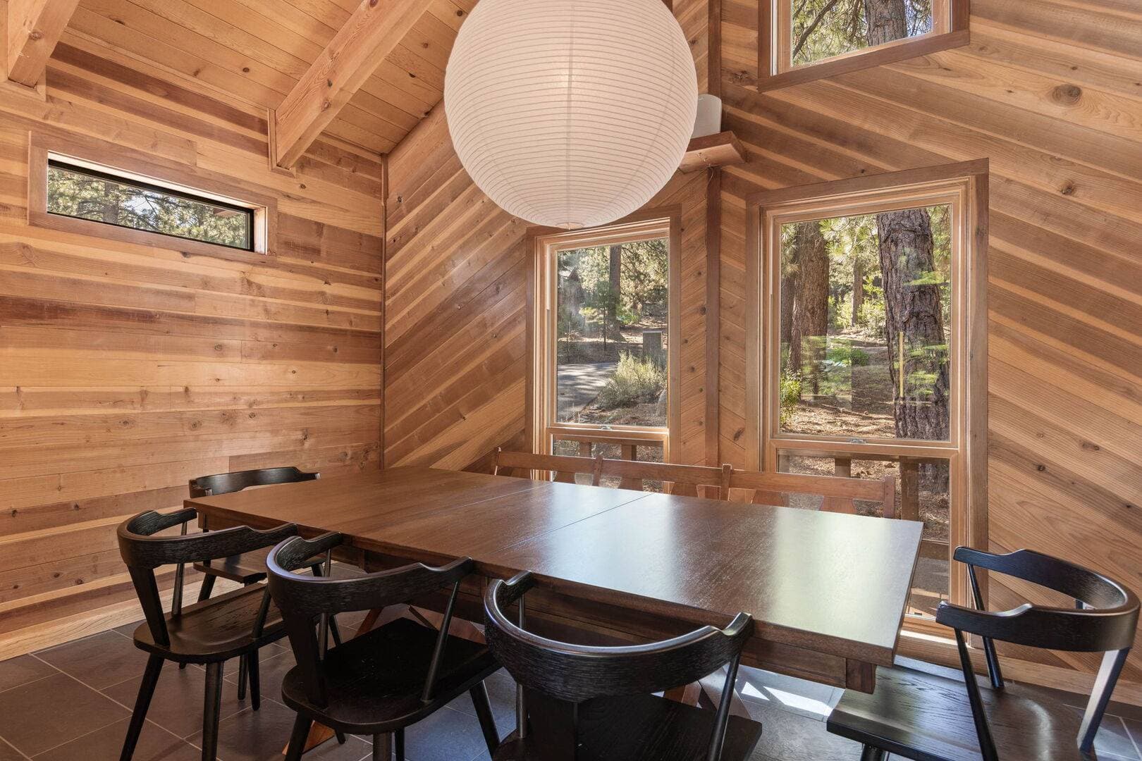 Sleeping Bear Lodge - Image 6