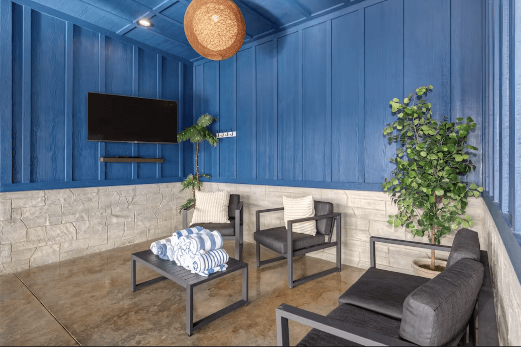 Oasis in the Smokies - Image 28