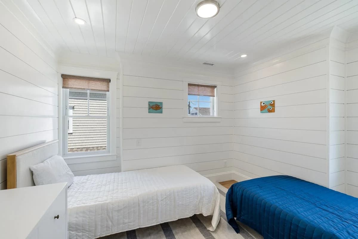 Mayflower Sands - Image 21