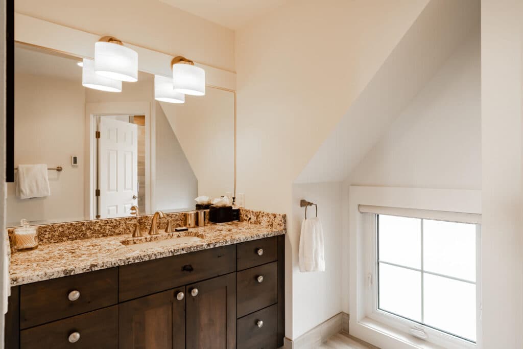 Saddle Ridge Hideout - Image 13