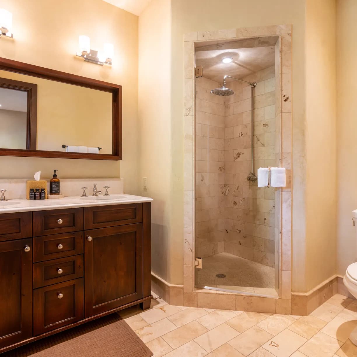 Townhome on the Creek #135 - Image 31