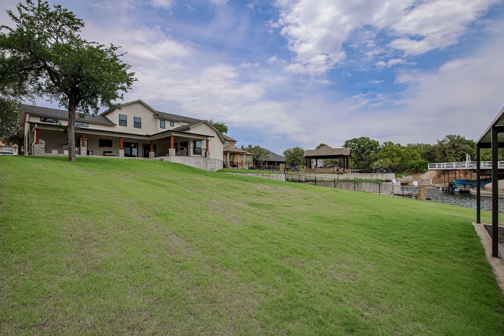 Wish You Were Here Place - Image 37