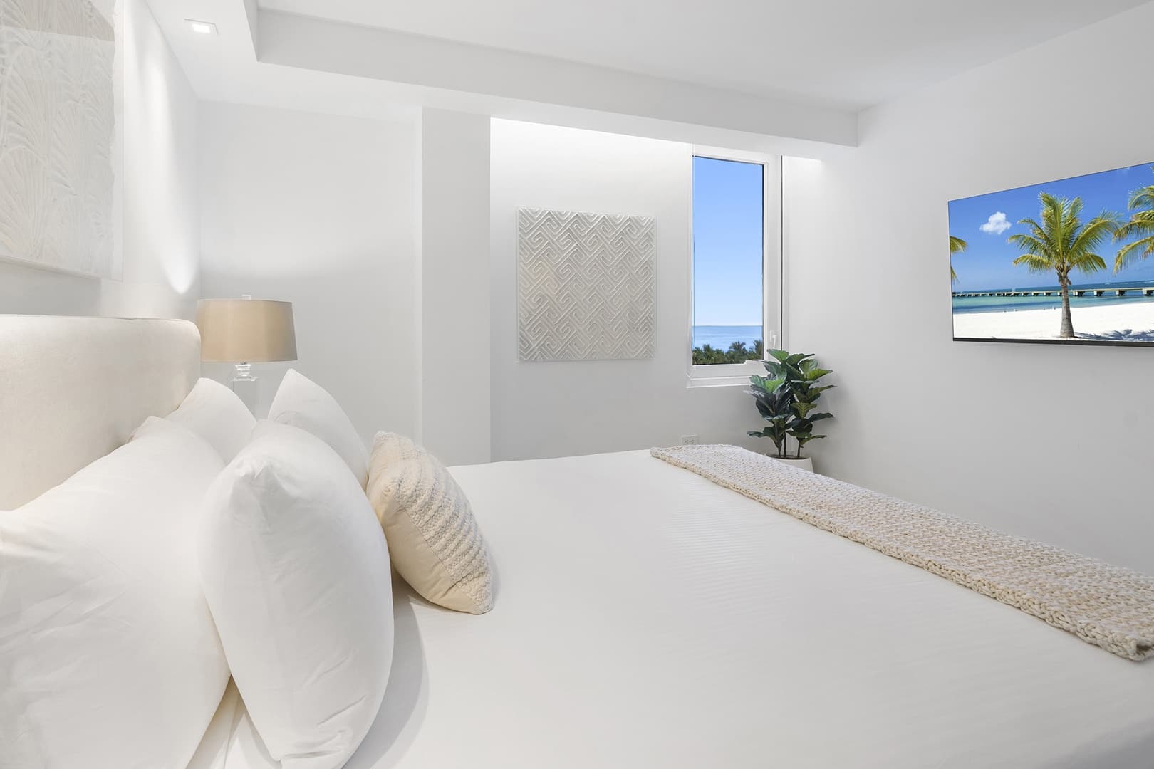 Roney Palace Residence #641 - Image 15