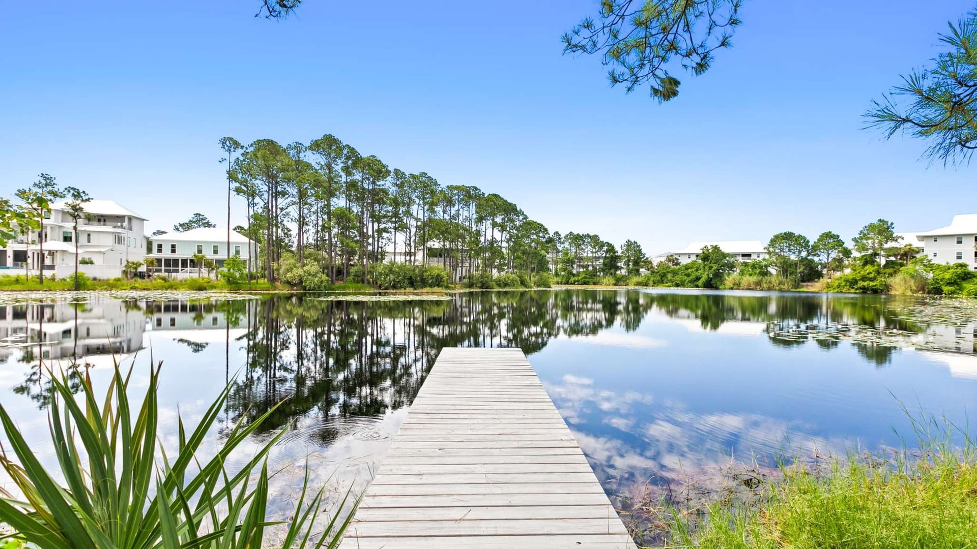 Lakeview Gulf Retreat - Image 3